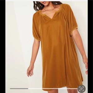 Old Navy velvet dress, dark gold, size L Tall. NWT